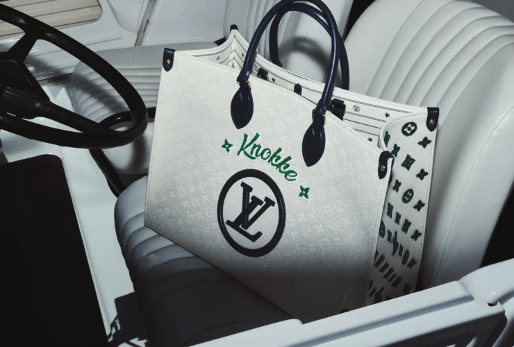 Louis Vuitton brengt ode aan Knokke met eigen handtas